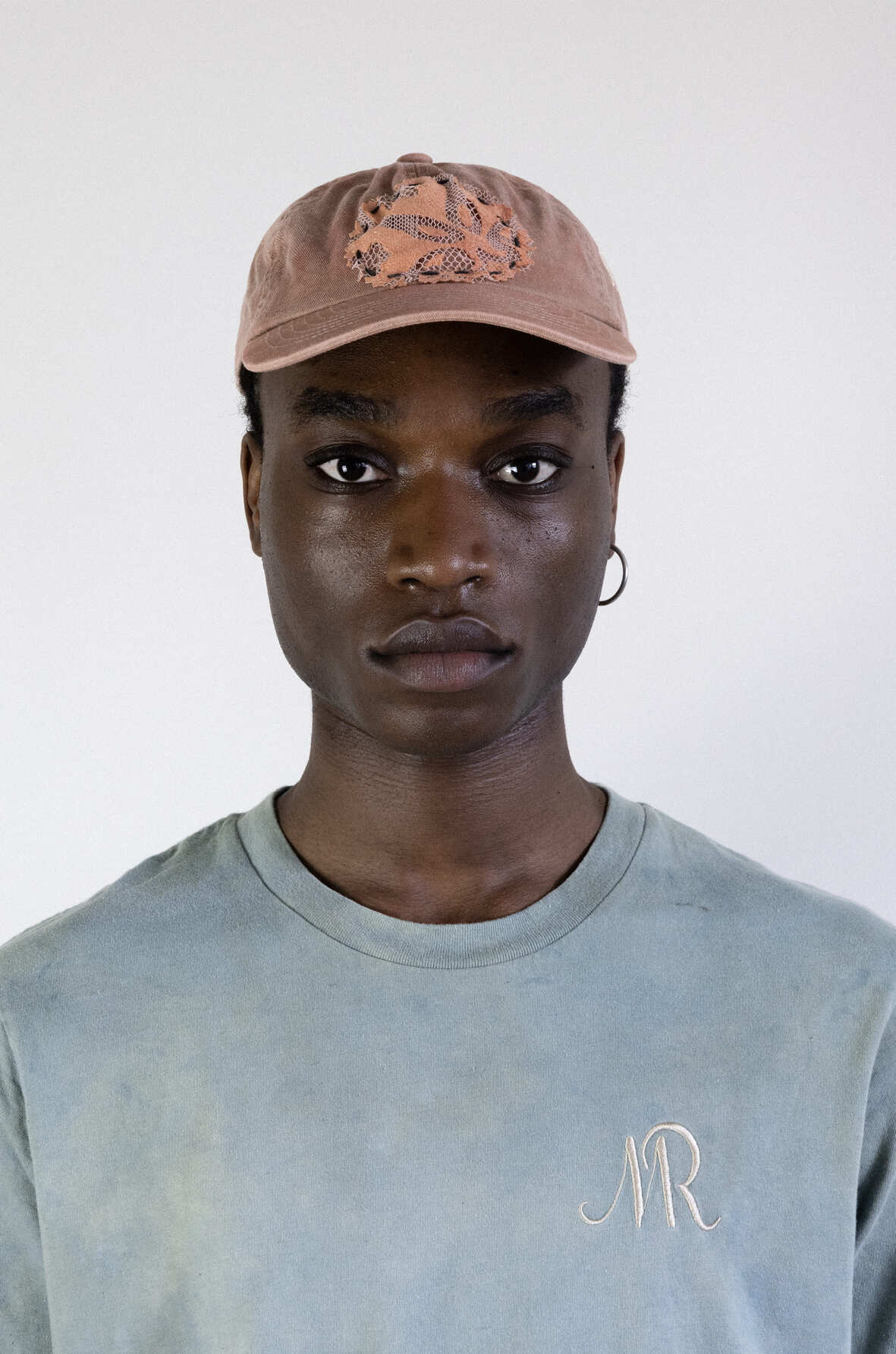 Casquette dentelle garance